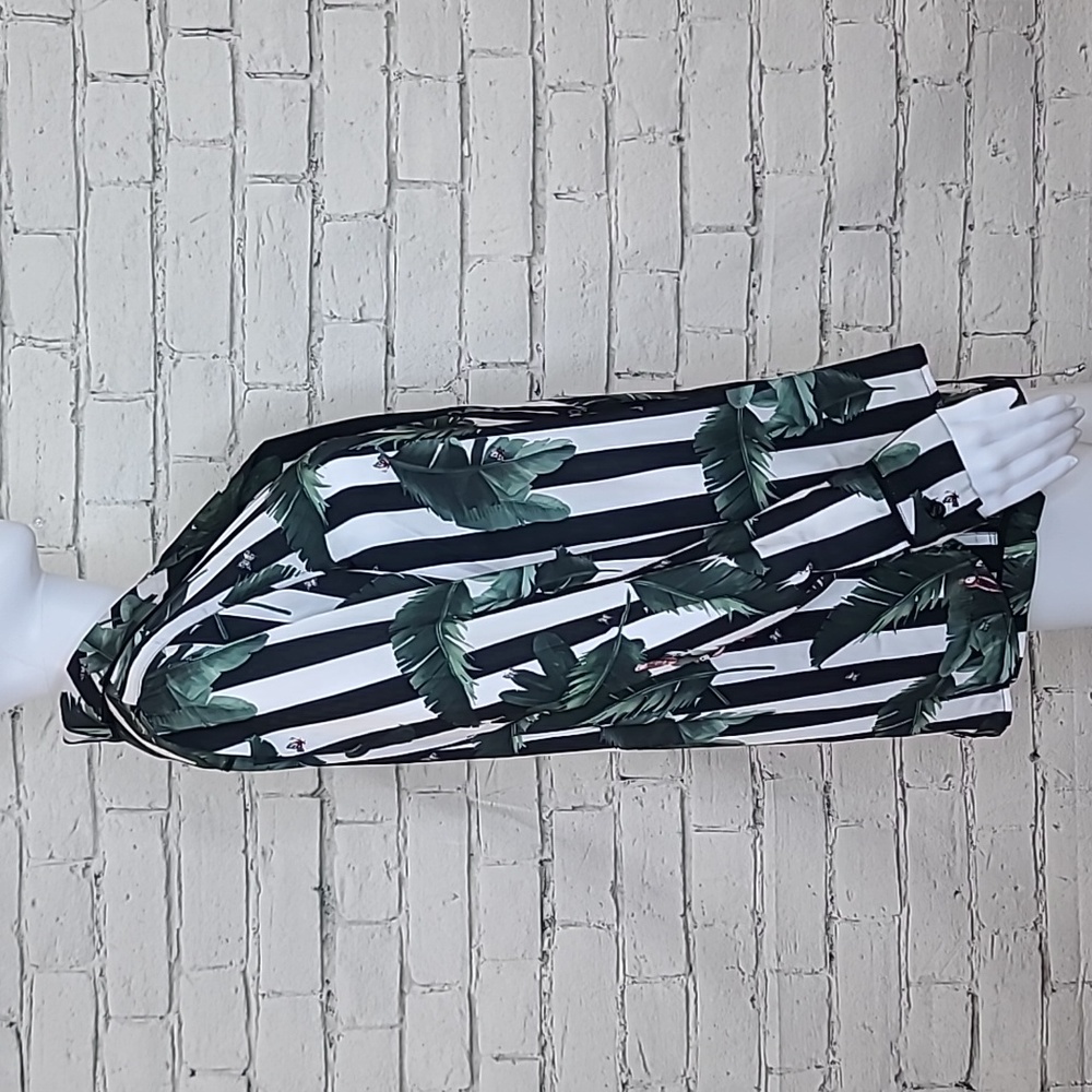 Revolve Plush Silky Stripe Jungle Pajama Set - NVR WORN - Picture 2 of 16